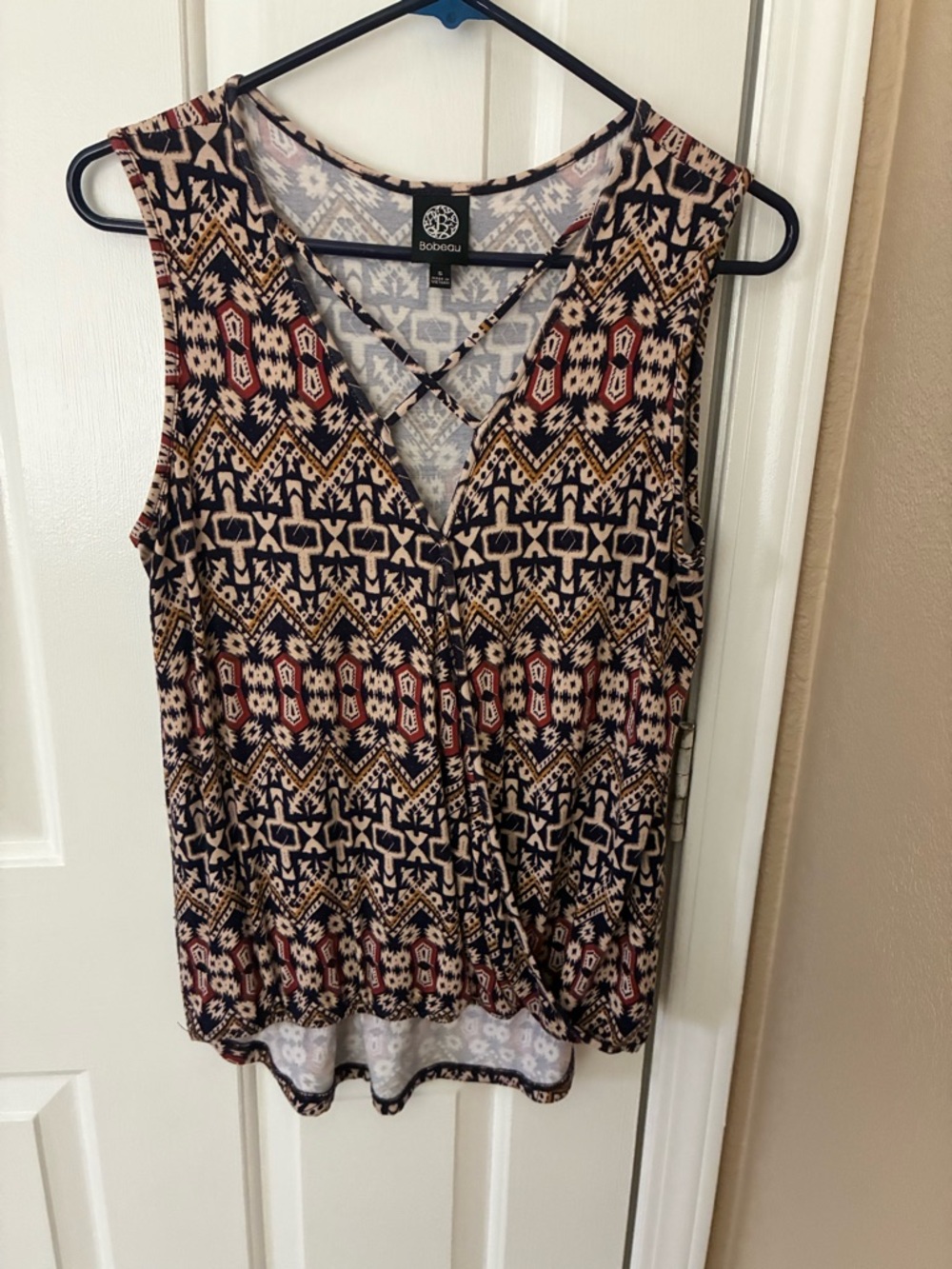 bobeau Navy, Rust & Cream Geometric Sleeveless V-Neck Tank